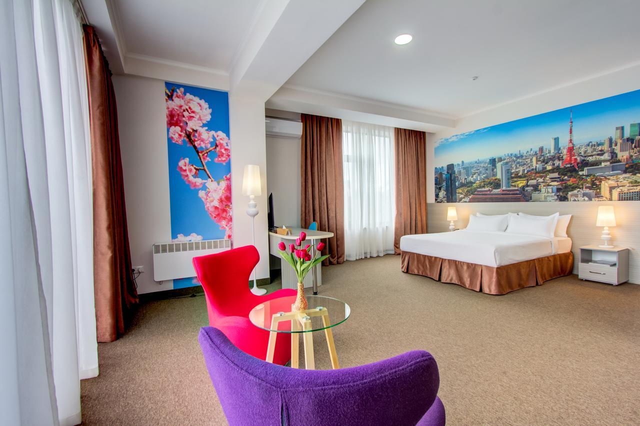 Hotel Bridges Bishkek Ngoại thất bức ảnh