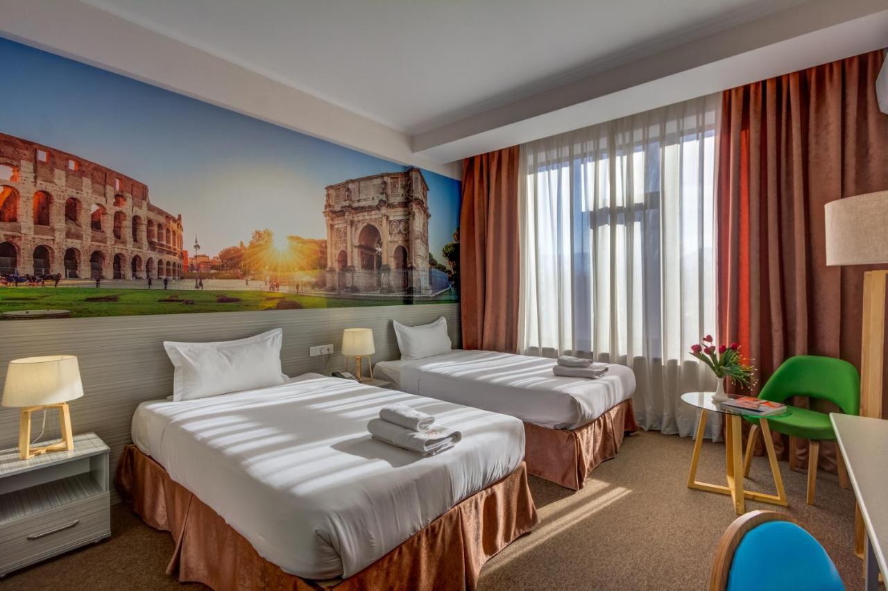 Hotel Bridges Bishkek Ngoại thất bức ảnh
