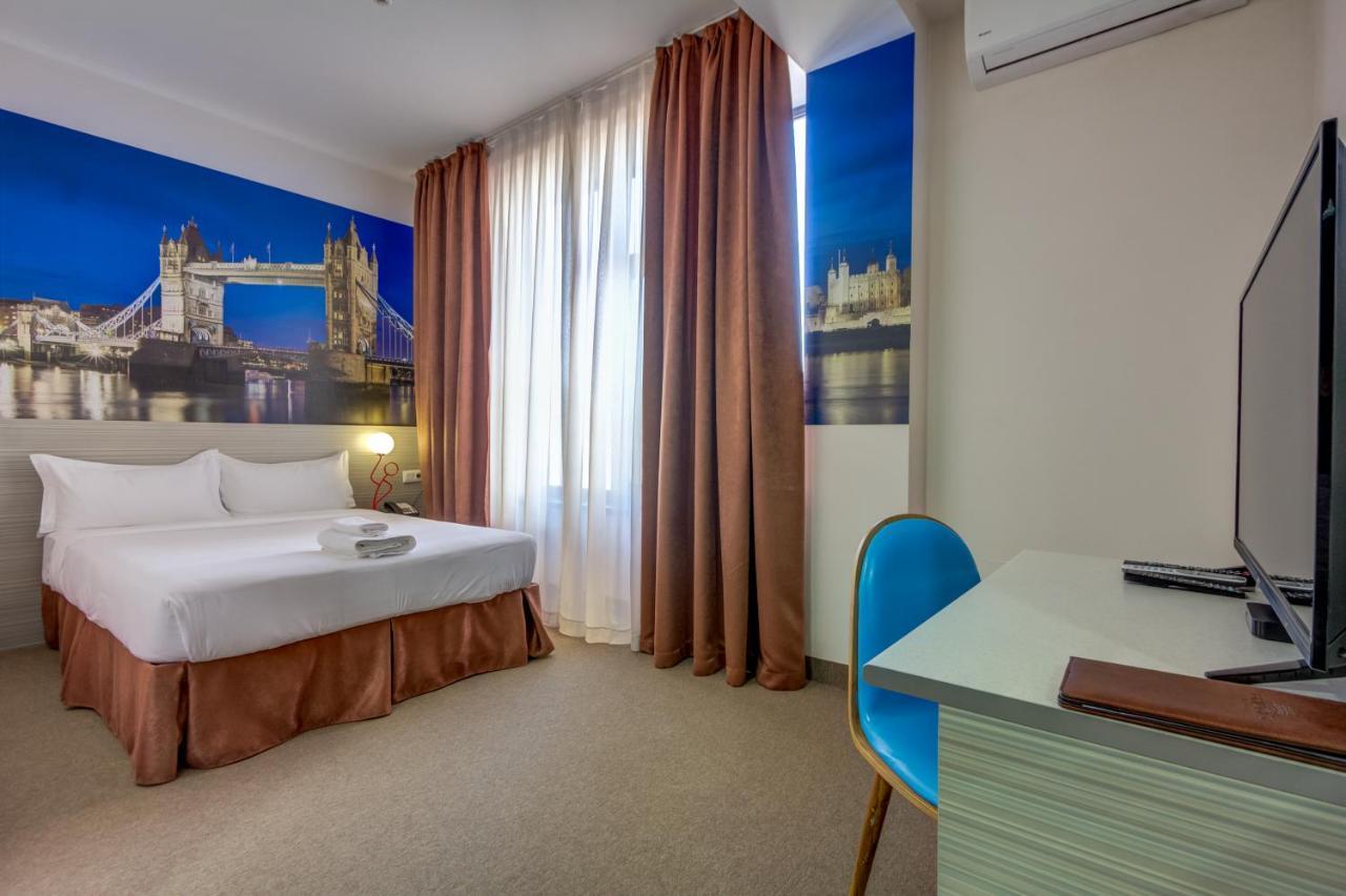 Hotel Bridges Bishkek Ngoại thất bức ảnh
